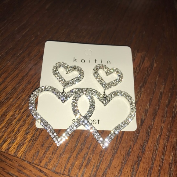 Double Shimmering ❤️s Rhinestone Hanging Earrings! - Picture 6 of 7